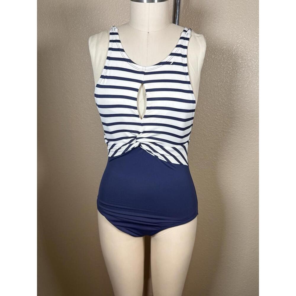 Tommy Bahama Channel Surfing‎ Twist-Front High-Neck One-Piece Swimsuit - Size 6